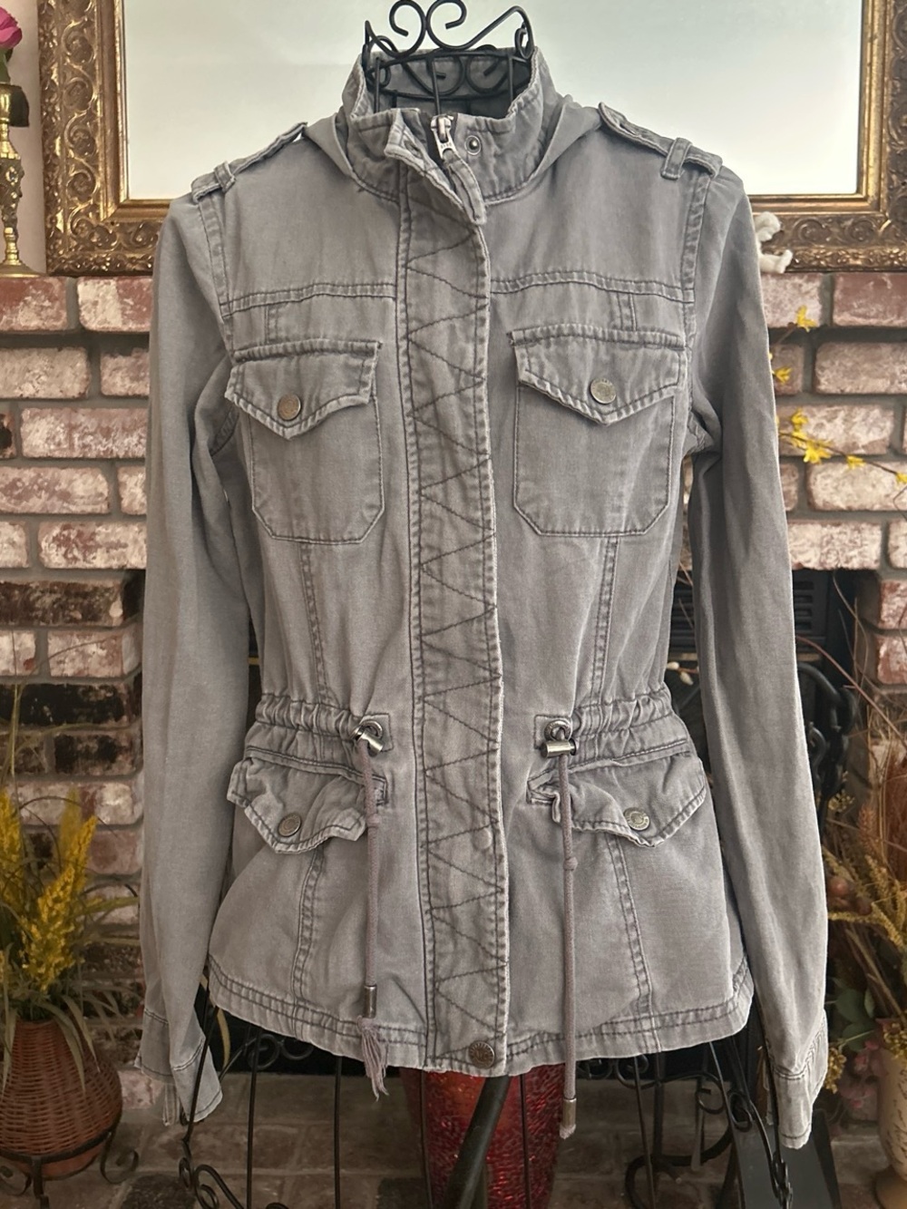 Y2K 100% Cotton Aeropostale Women’s Gray Jacket Lightweight Hooded Sz XS